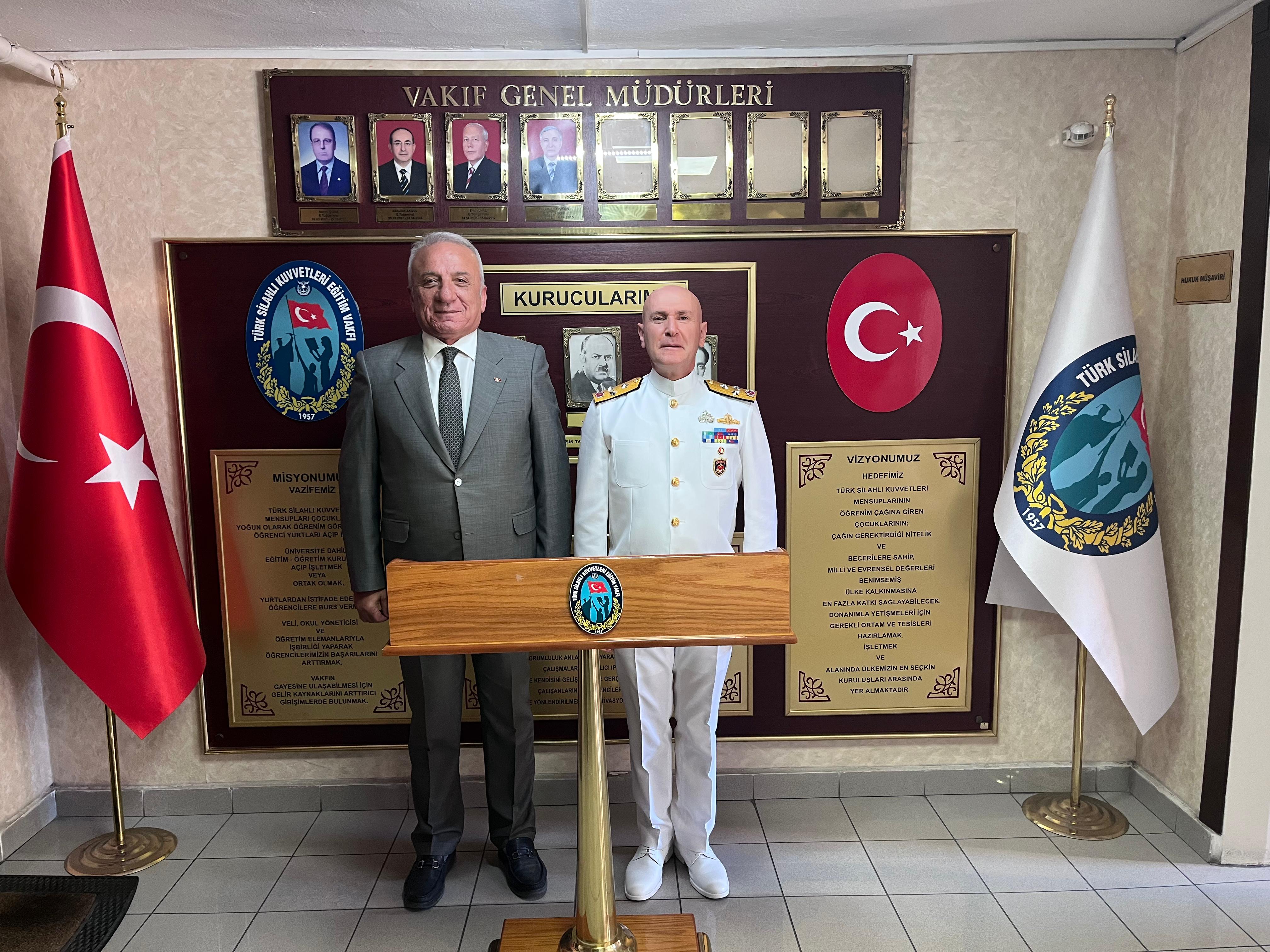 Deniz Kuvvetleri Komutanlığı Kurmay Başkanı Koramiral Sayın Mustafa Kaya' nın Vakfımızı Ziyareti
